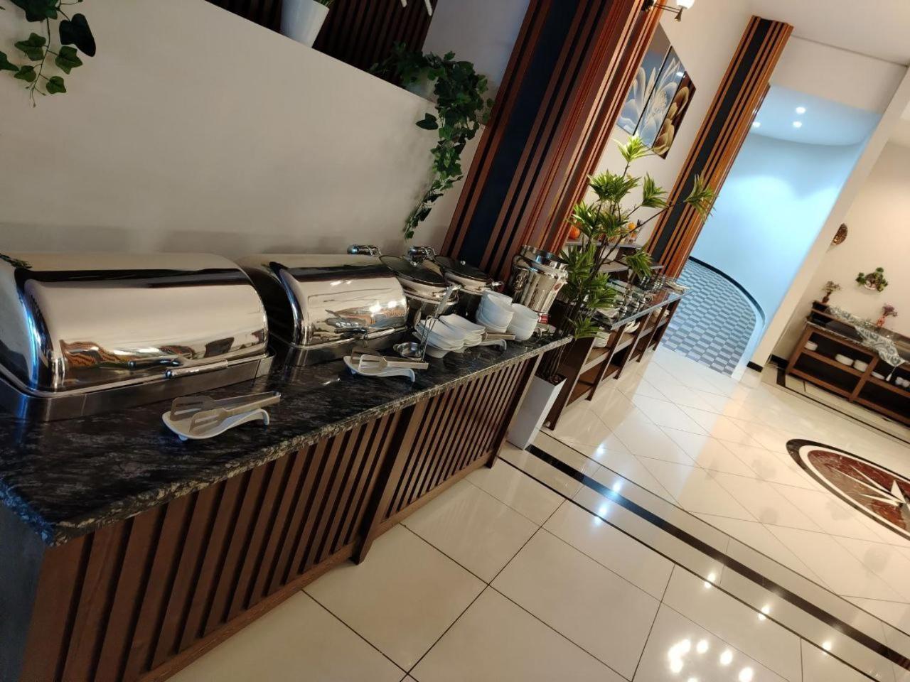 Ziyorat Luxury Hotel Fergana Bagian luar foto