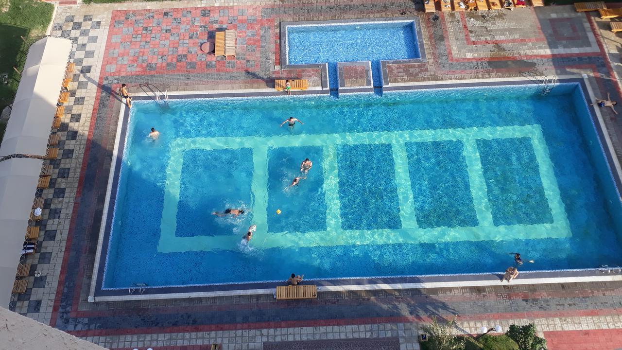 Ziyorat Luxury Hotel Fergana Bagian luar foto