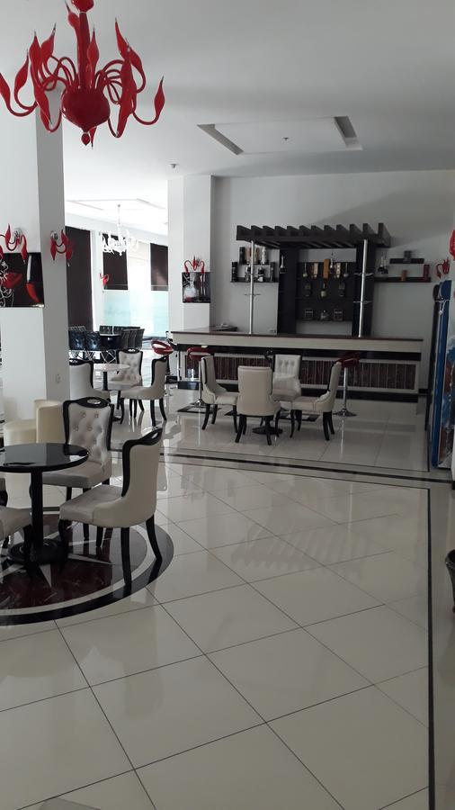Ziyorat Luxury Hotel Fergana Bagian luar foto